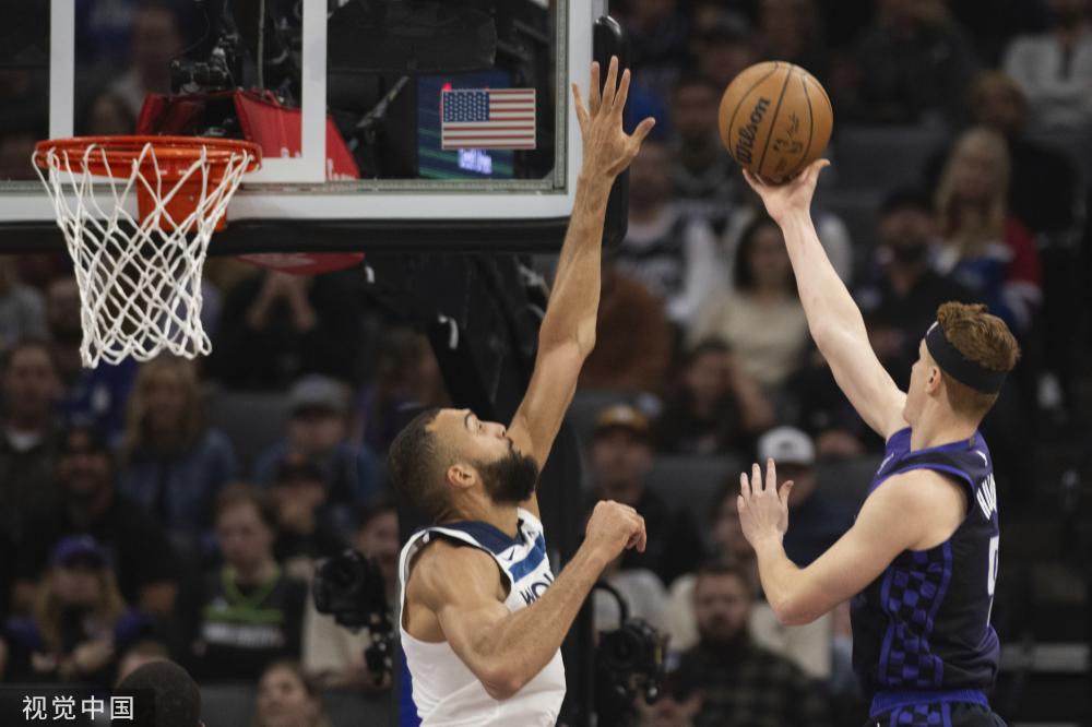 协调全队的 协调全队的