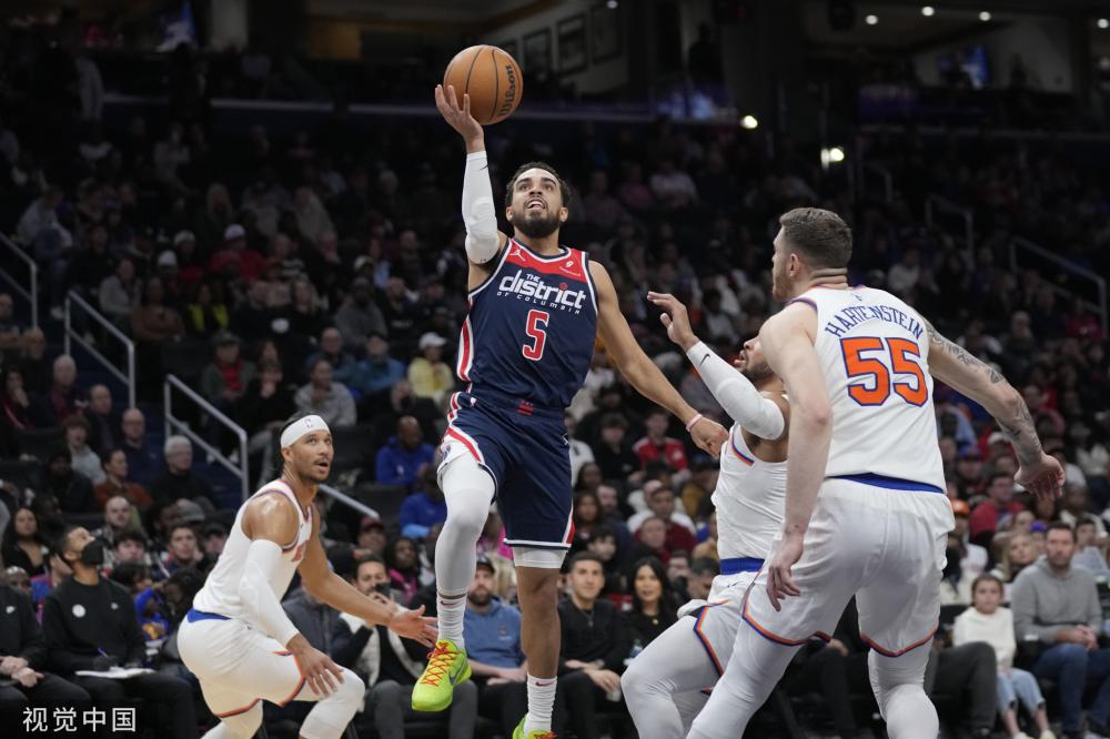 卫亚历桑德 卫亚历桑德