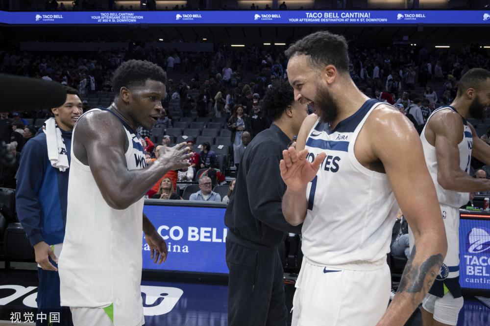 S深圳的对 S深圳的对