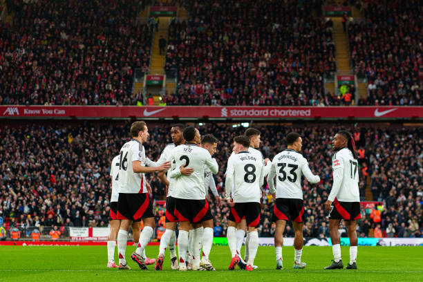 出了令人难 出了令人难